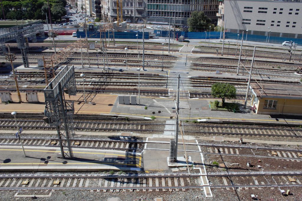 Paso para el personal de mantenimiento