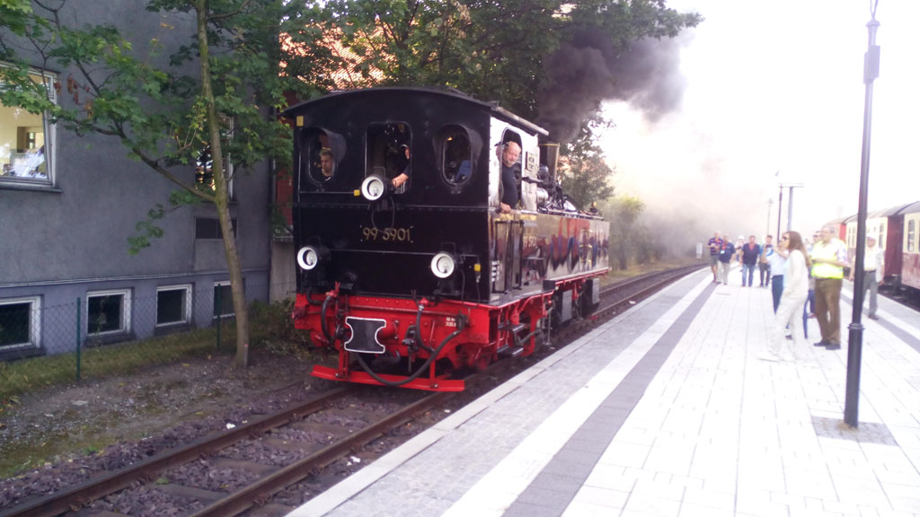LLegada de la locomotora Mallet desde el depósito