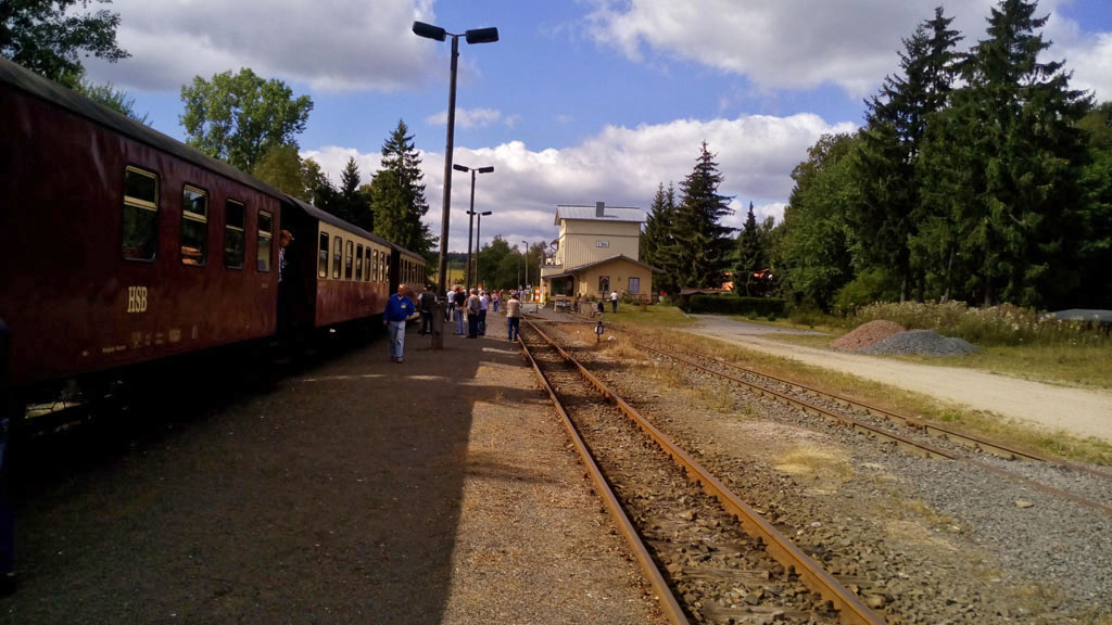 Tren estacionado en Stieg tras hacer el bucle de retorno