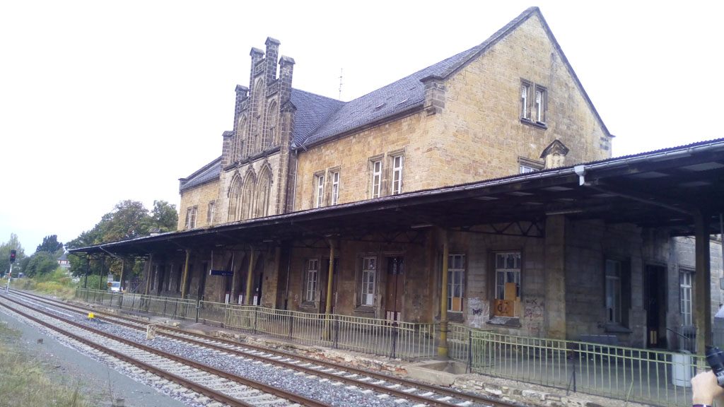 Estación de Quedlinburg en rehabilitación. De ahí el vallado.