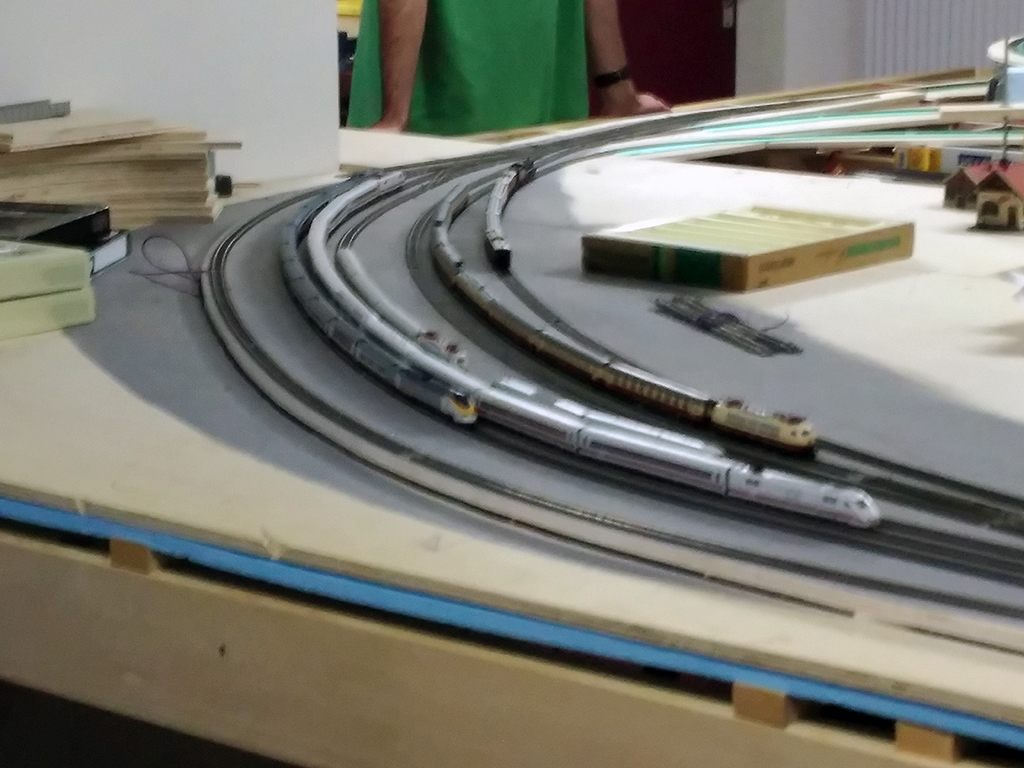 Playa de vías de la maqueta central de N