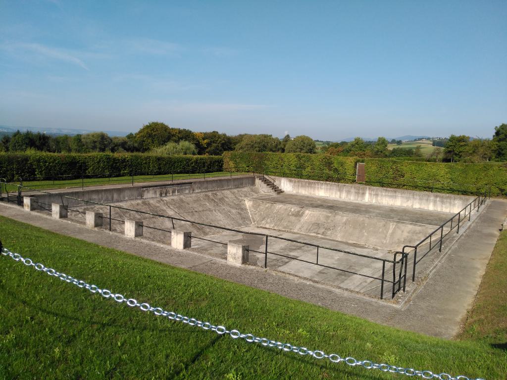 Estanque de extinción, construido en 1944