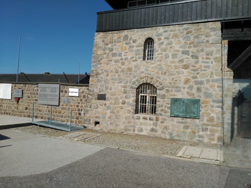 Parte de la puerta de entrada