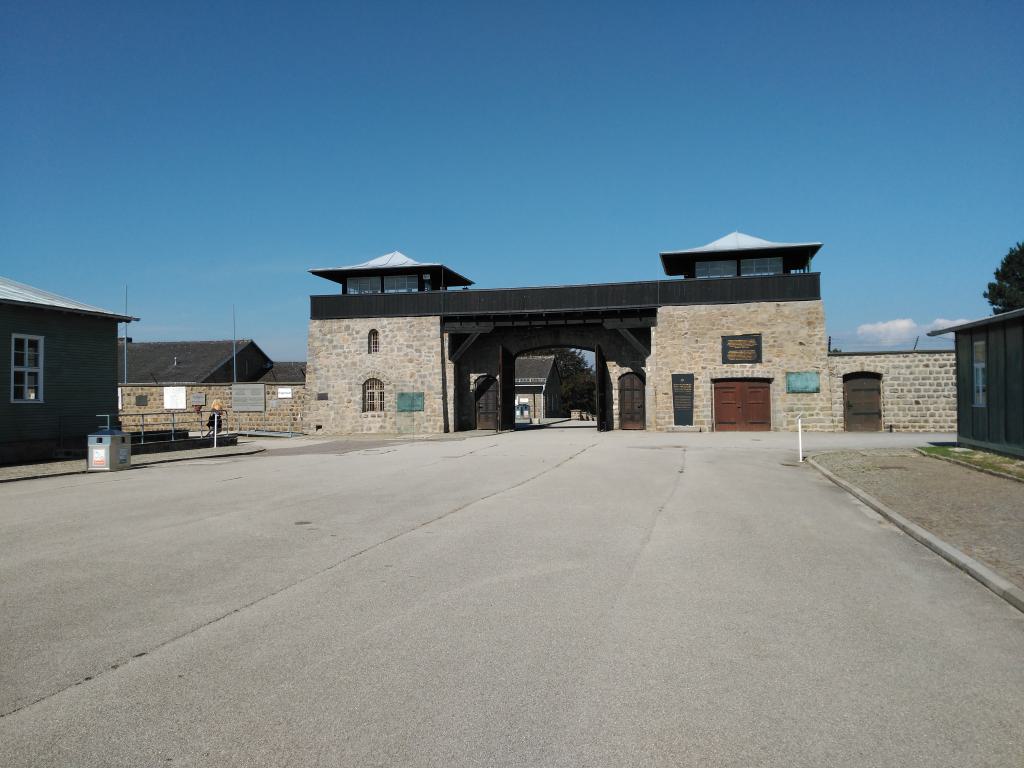 Patio de formación de los prisioneros, muy utilizado para el control carcelario