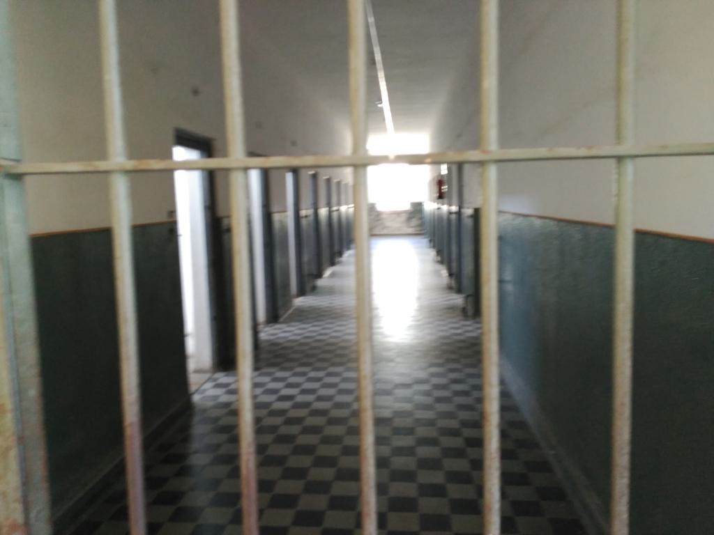El otro ala de detención de los calabozos. Lo habitual era morir en menos de 12 horas