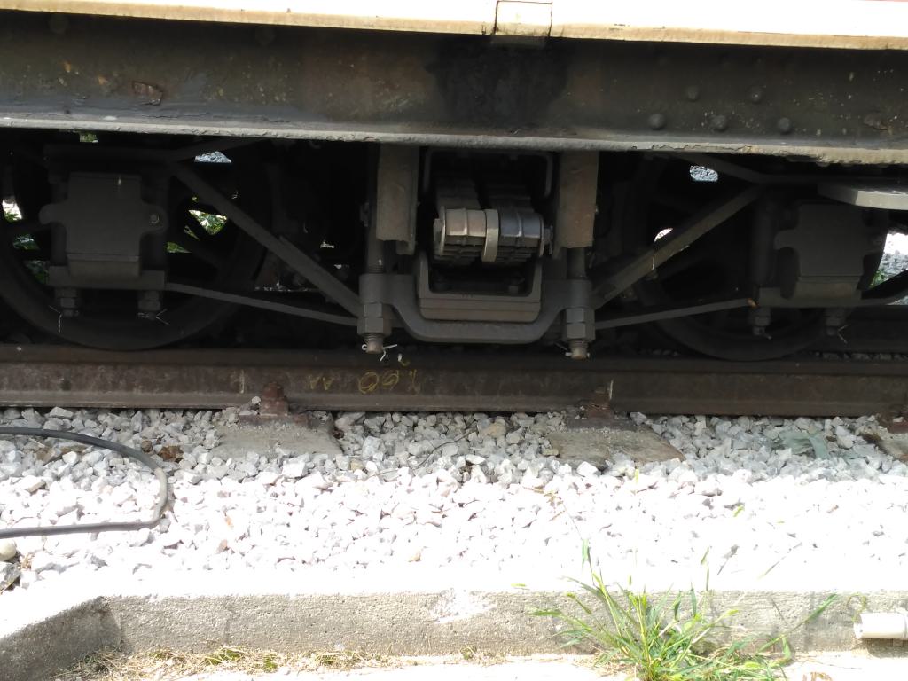 Antiguos bogies de la Mariazellebahn con amortiguador transversal